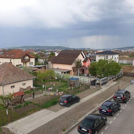 Max Studio Sancraiu de Mures Dış mekan fotoğraf